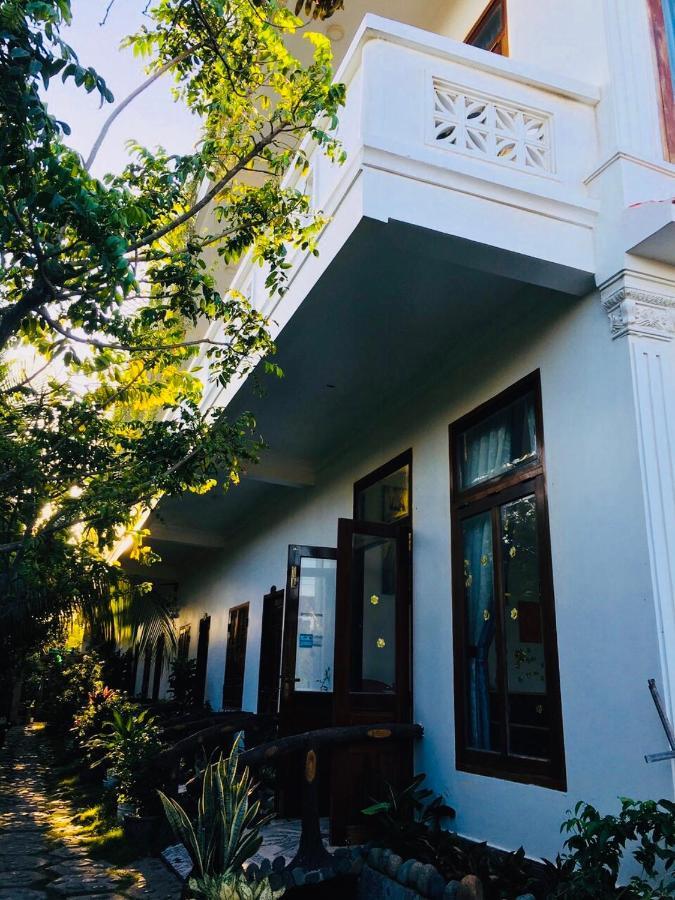 Lagi 1001 Nights Hotel エクステリア 写真